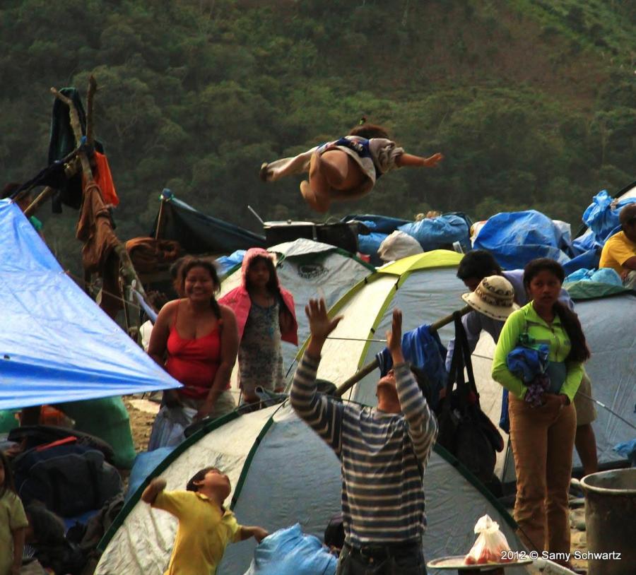 335964_10151814324925346_1272777638_o